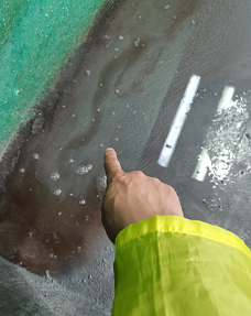 噴房內的UV光涂 噴房內的UV光涂